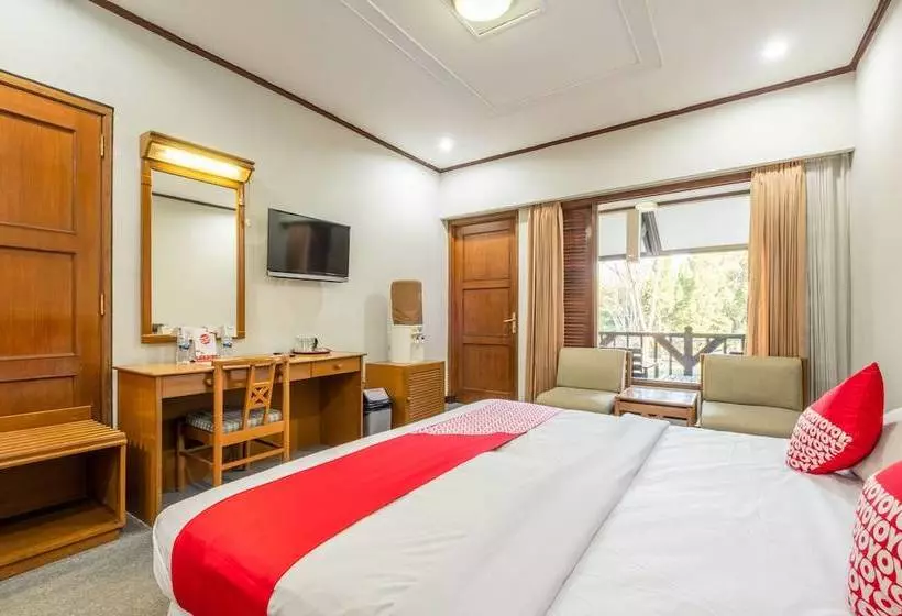 Hotelli Capital O 1256 Sangga Buana Resort And Convention