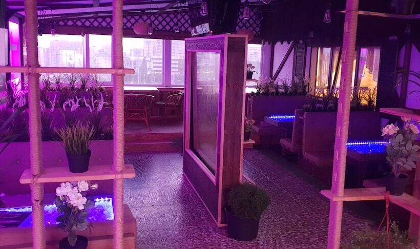 هتل Gostinitsa Kentavr