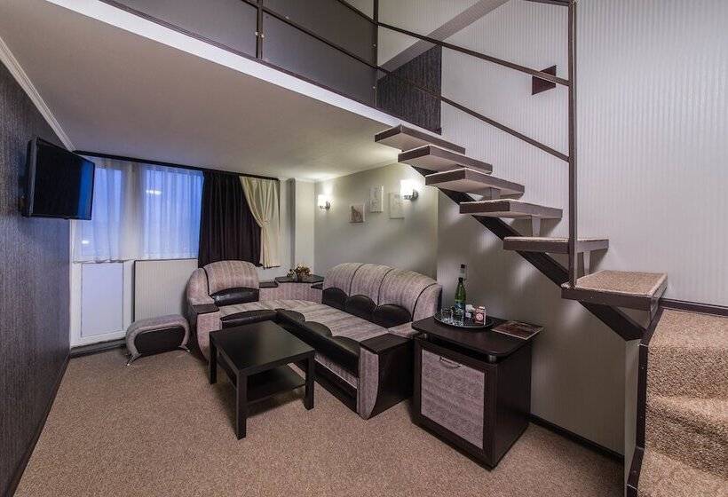 هتل Gostinitsa Kentavr