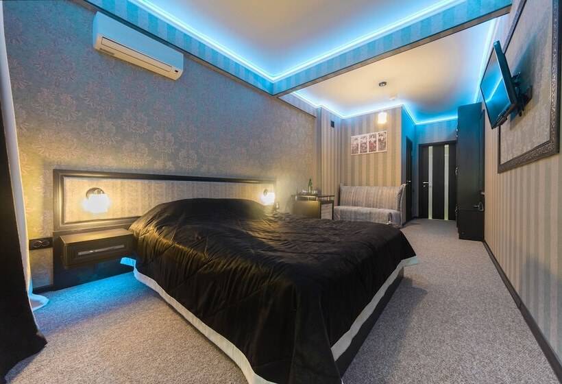 هتل Gostinitsa Kentavr