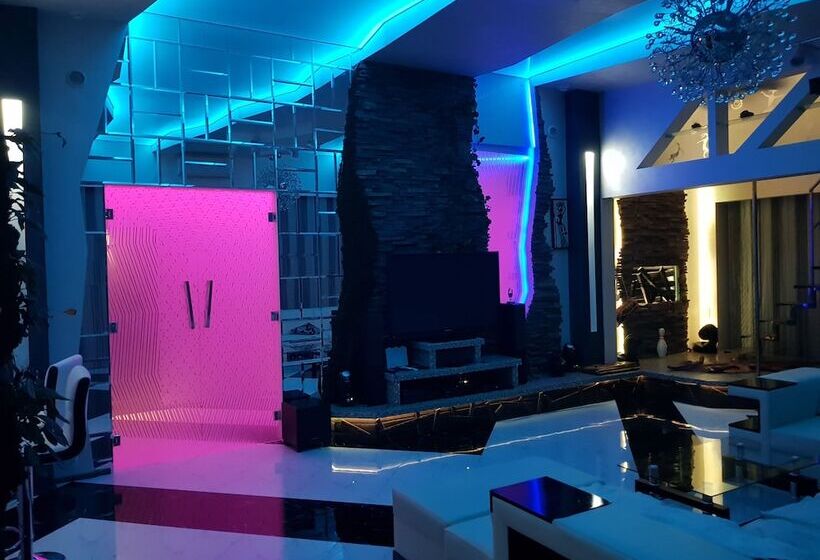 هتل Gostinitsa Kentavr