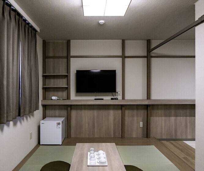 هتل Lantana Naha Matsuyama