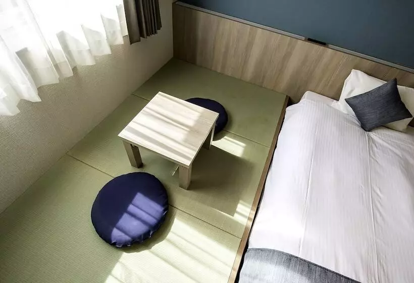 Hotelli Lantana Naha Matsuyama