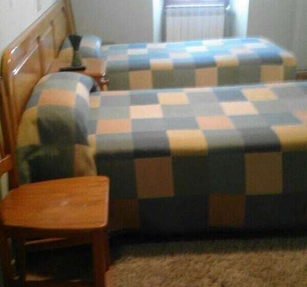 田舎風ホテル Valderejo Etxea