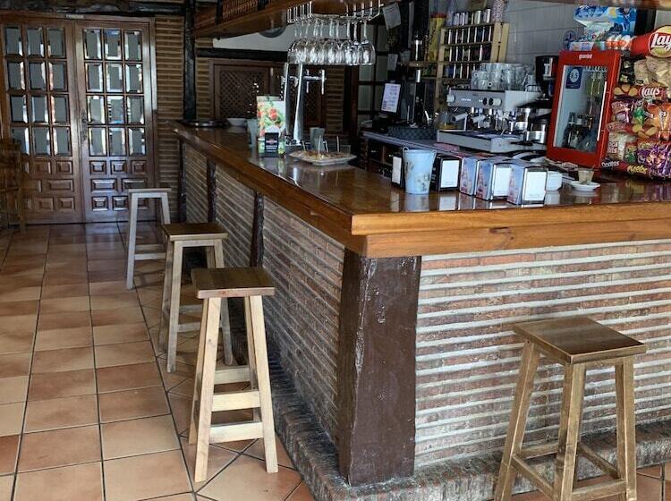 田舎風ホテル Valderejo Etxea