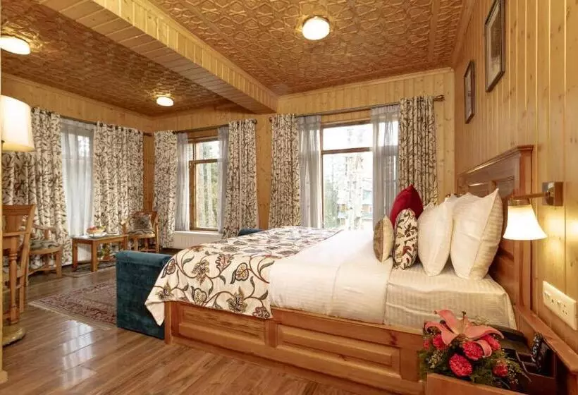 Hotelli Shaw Inn By Stay Pattern