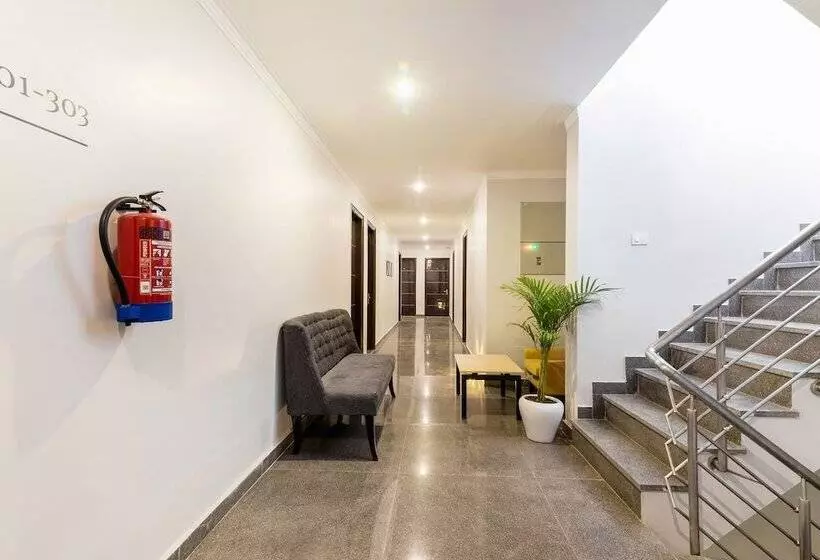 ホテル Silverkey Executive Stays 30670 Nehru Ground Faridabad