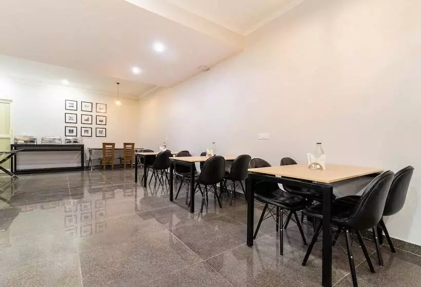 ホテル Silverkey Executive Stays 30670 Nehru Ground Faridabad
