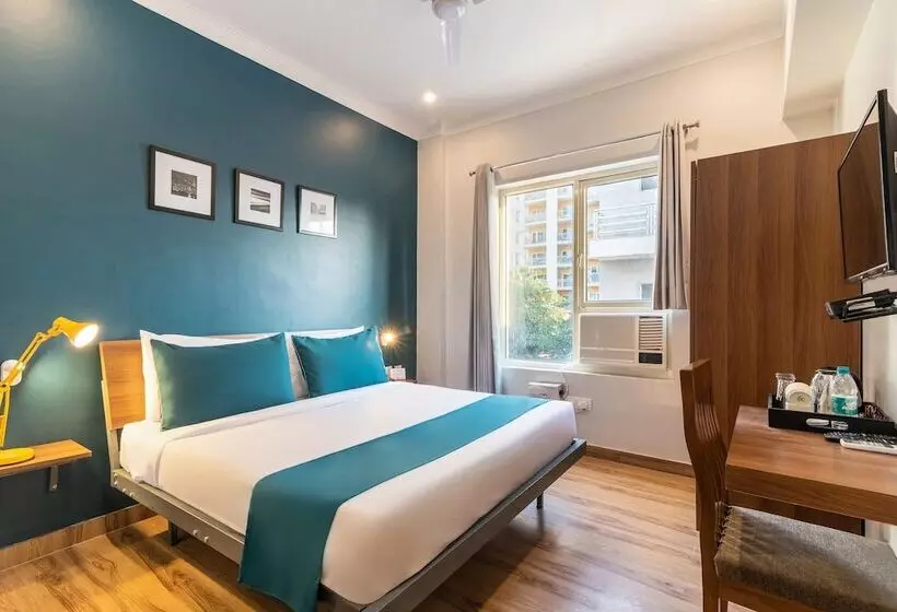 ホテル Silverkey Executive Stays 30670 Nehru Ground Faridabad