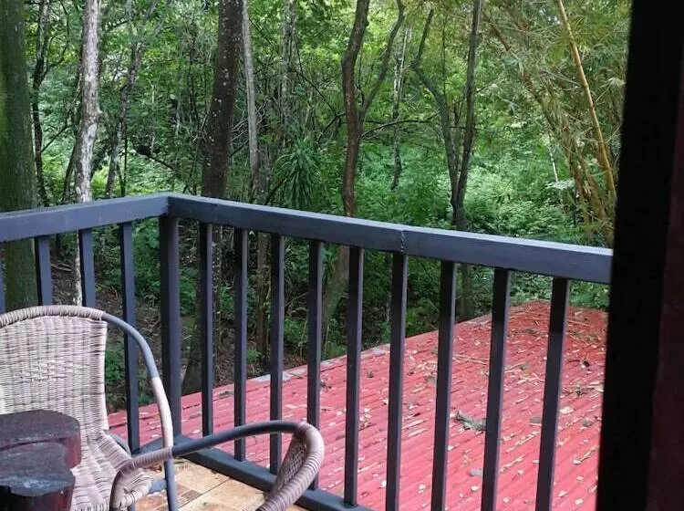 Hotelli Sun & Moon Paradise