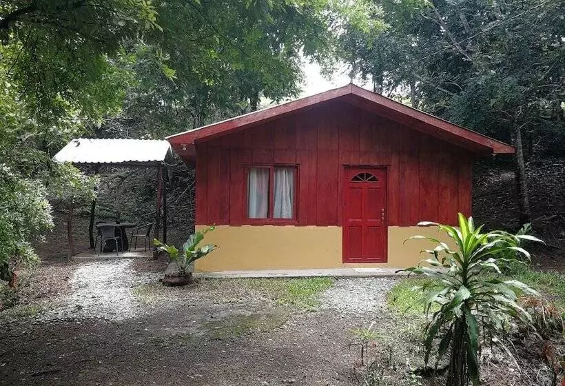 Hotelli Sun & Moon Paradise