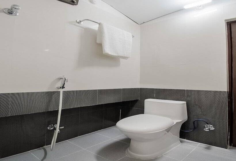 בית מלון כפרי The Legend Inn By Oyo Rooms