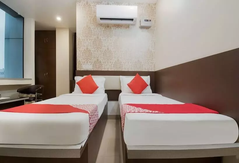 هتل The Legend Inn By Oyo Rooms