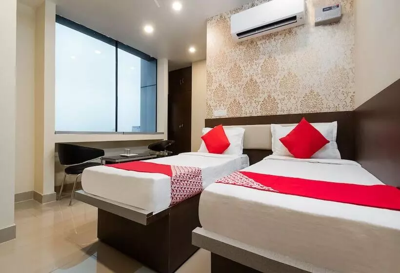 هتل The Legend Inn By Oyo Rooms