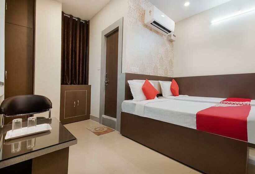 בית מלון כפרי The Legend Inn By Oyo Rooms