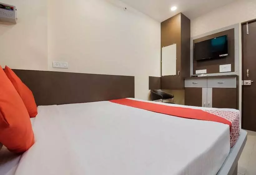 هتل The Legend Inn By Oyo Rooms