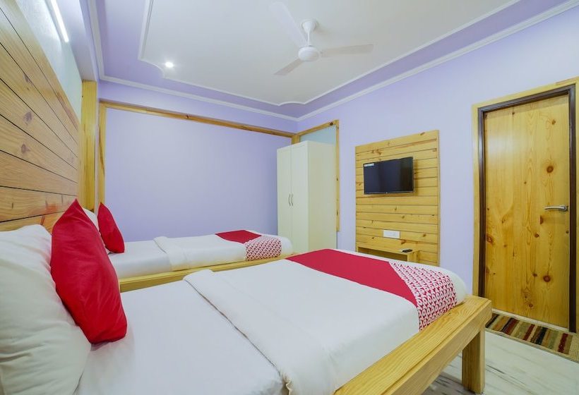 酒店 The Lodge B&b By Oyo Rooms