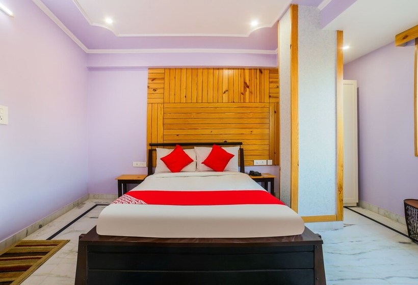 酒店 The Lodge B&b By Oyo Rooms