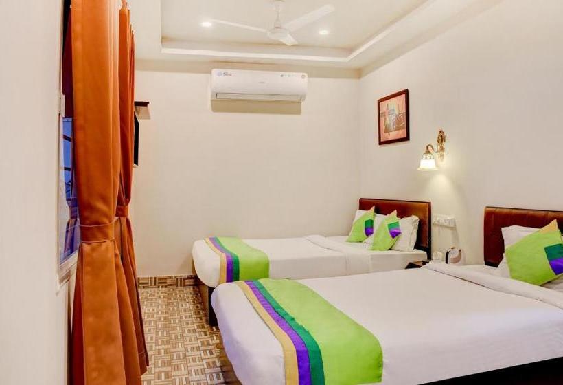 בית מלון כפרי Treebo Trip Gd