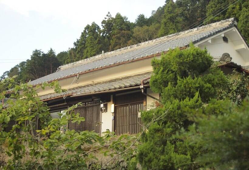 پانسیون Bishamon House