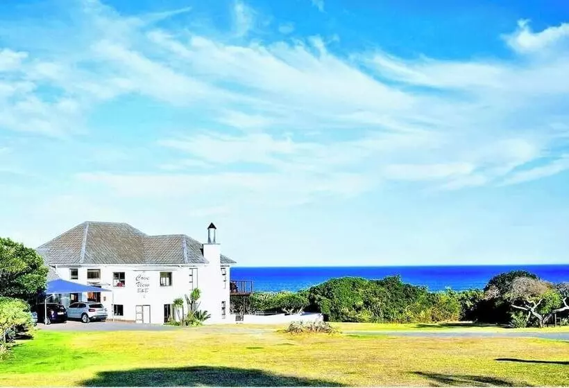 Majatalo Cove View Bed & Breakfast