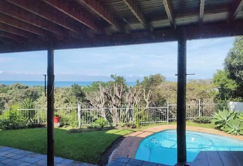 Majatalo Cove View Bed & Breakfast