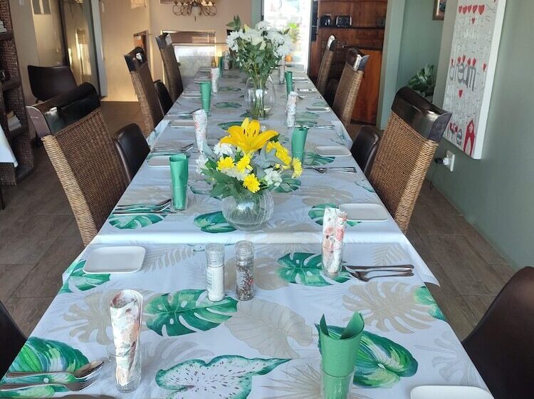 פנסיון Cove View Bed & Breakfast