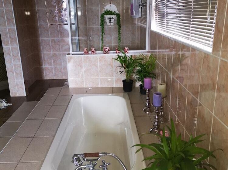 פנסיון Cove View Bed & Breakfast