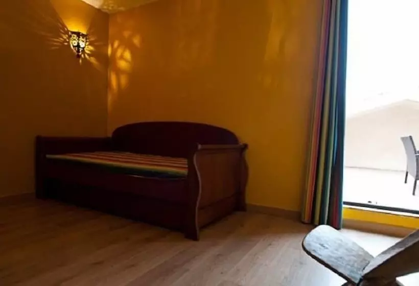 Majatalo La Villa Sanary Sur Mer