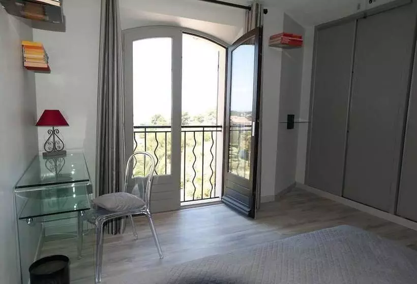 Majatalo La Villa Sanary Sur Mer