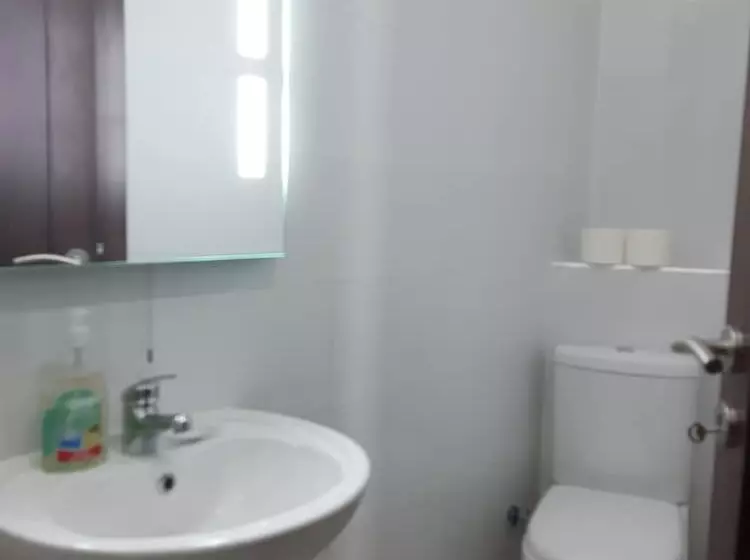 پانسیون Tarona Guesthouse