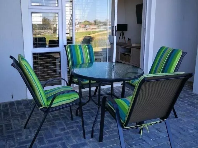 Majatalo Wineland Suites