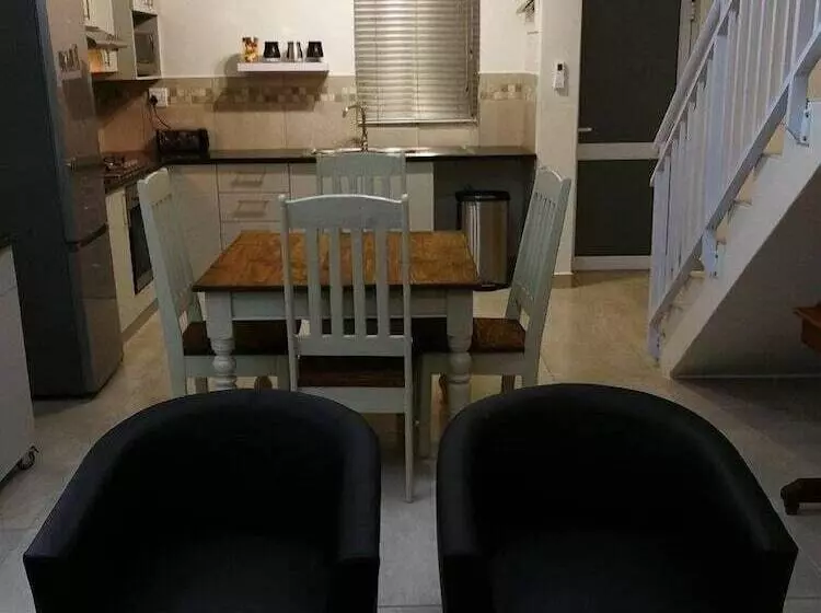 Majatalo Wineland Suites