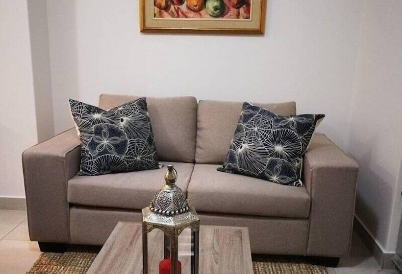 بنسيون Wineland Suites