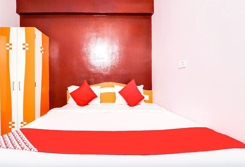 Triotel Hotels And Banquets Opc By Oyo Rooms