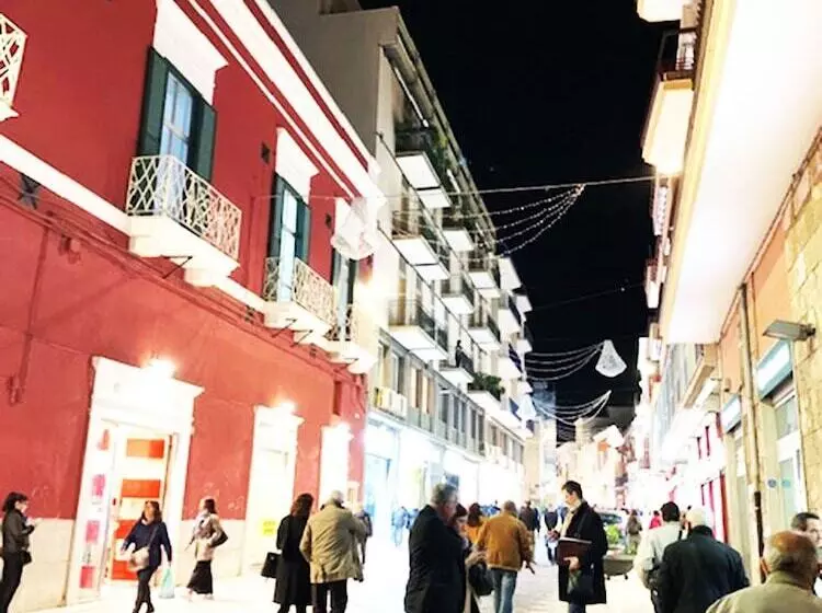 Aamiaismajoitus (B&B) D Angiò Rooms Manfredi Homes&villas