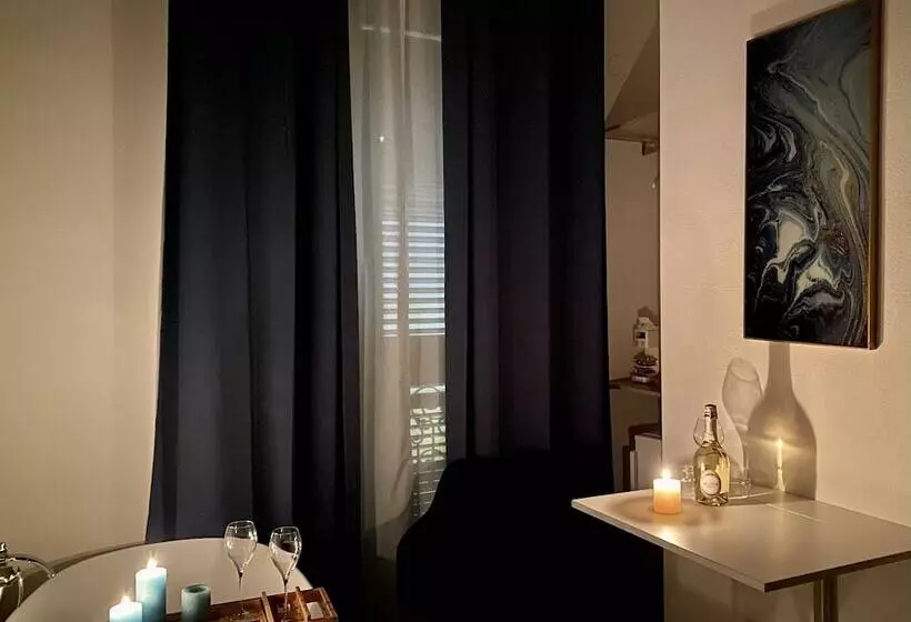 Aamiaismajoitus (B&B) D Angiò Rooms Manfredi Homes&villas