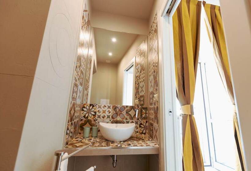 ベッドアンドブレックファースト D Angiò Rooms Manfredi Homes&villas