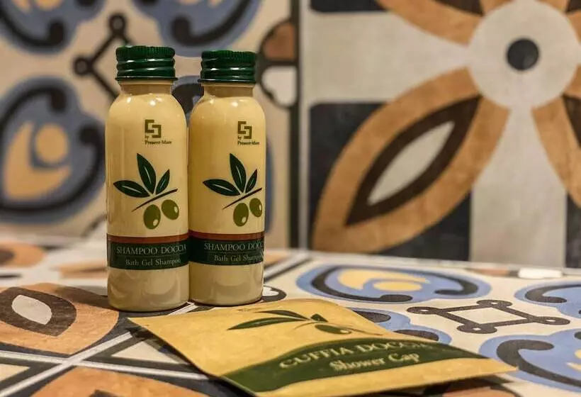 Aamiaismajoitus (B&B) D Angiò Rooms Manfredi Homes&villas