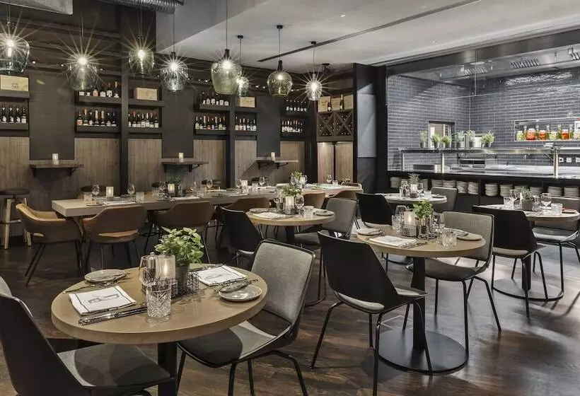 Hotelli Courtyard By Marriott Hamburg City