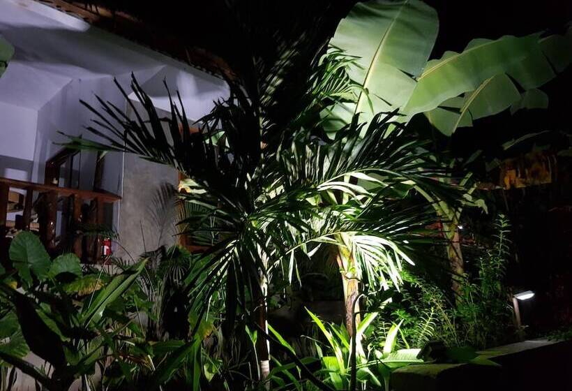 Hotel La Colonial Resort