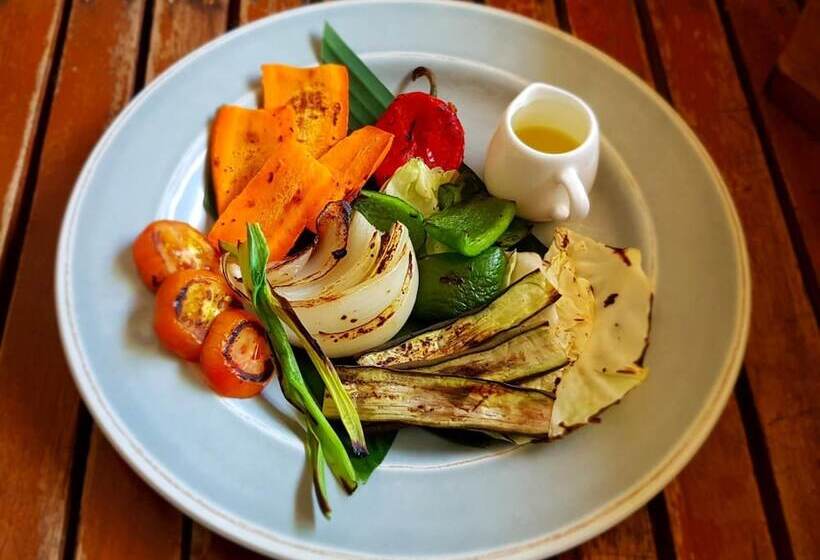 Hotel La Colonial Resort