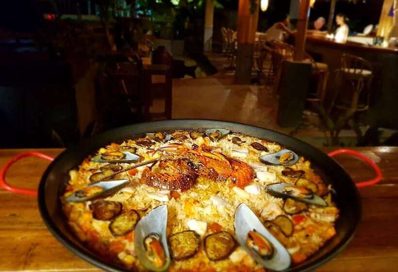 Hotel La Colonial Resort