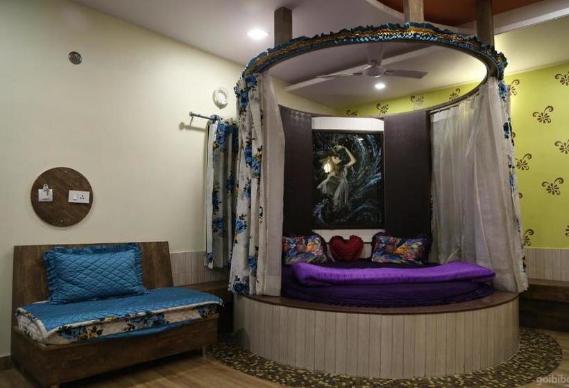 בית מלון כפרי Mahadev Resency