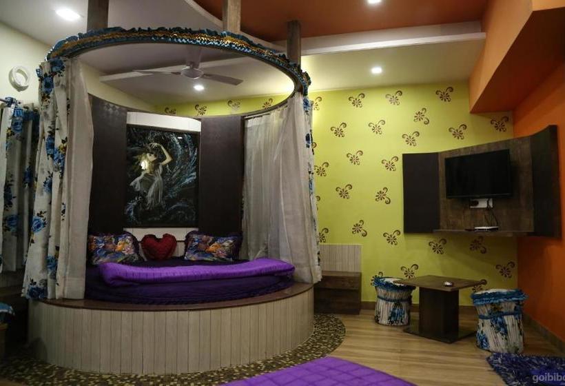 בית מלון כפרי Mahadev Resency