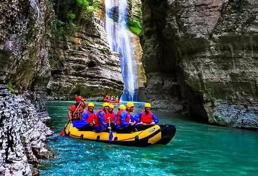 Hotelli Mali I Robit