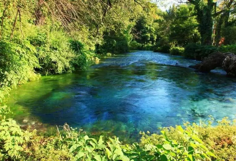 Hotelli Mali I Robit