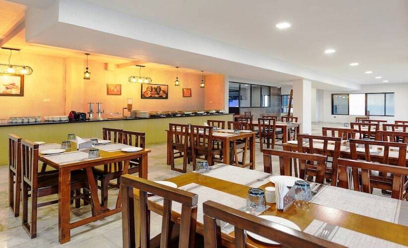 Hotel Nextel Inn, Calicut