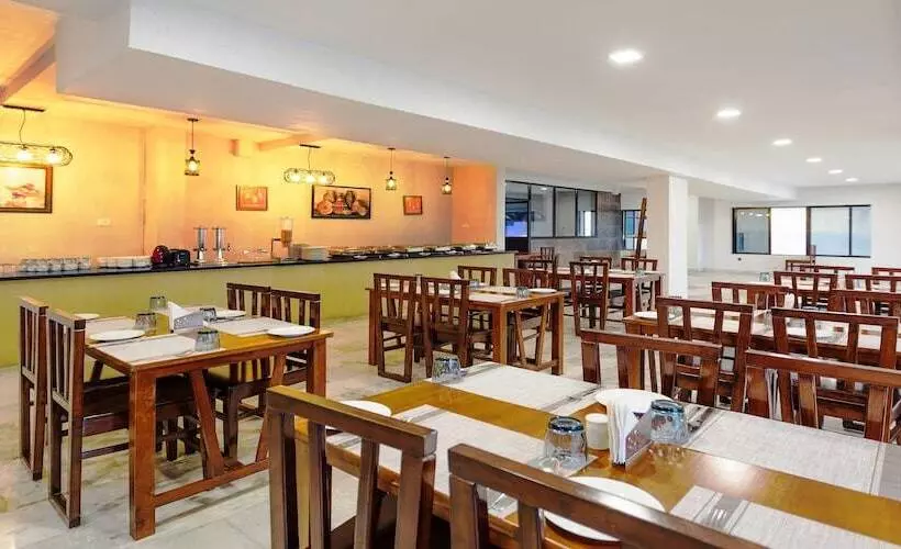 هتل Nextel Inn, Calicut