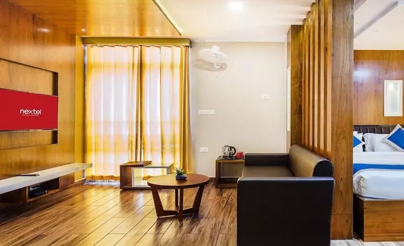 هتل Nextel Inn, Calicut